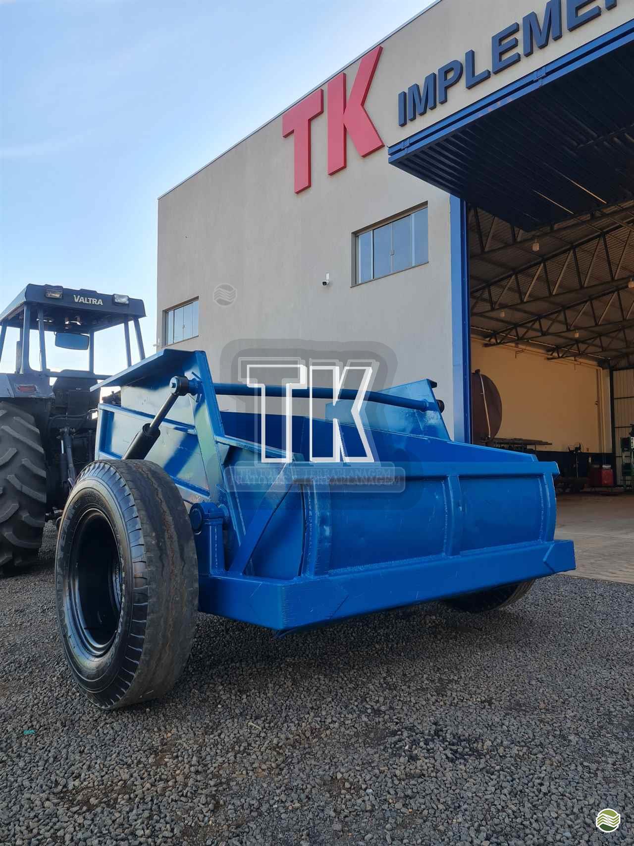 IMPLEMENTOS AGRICOLAS SCRAPER SCRAPER 3 METROS TK Tratores NOVA ANDRADINA MATO GROSSO DO SUL MS